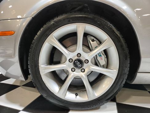 Used 2005 Jaguar S-TYPE R image 15