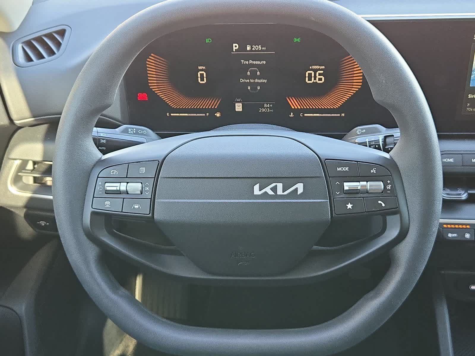 Used 2025 Kia K4 FWD image 23