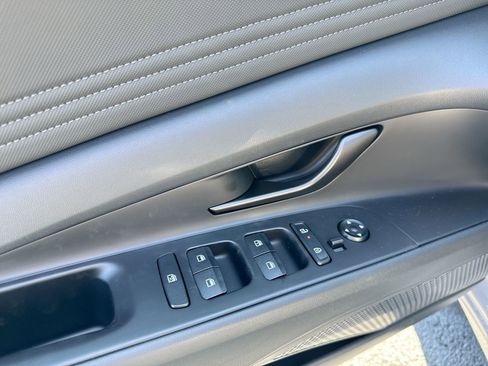 New 2025 Hyundai Elantra Sport image 15