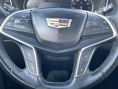 Certified 2024 Cadillac XT5 Luxury AWD/4WD image 10
