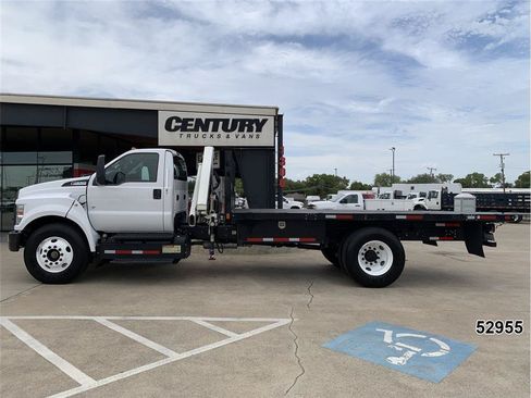 Used 2022 Ford F650 2WD Regular Cab Super Duty image 9