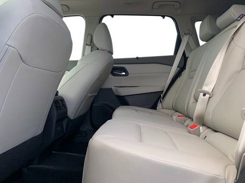 New 2026 Nissan Rogue SV w/ SV Premium Package FWD image 26