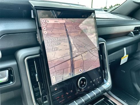 New 2026 GMC Yukon XL Denali image 28