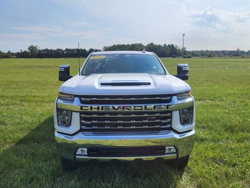 Used 2022 Chevrolet Silverado 2500 LTZ image 2