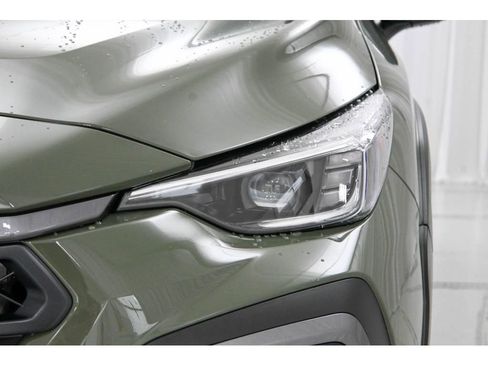 New 2025 Subaru Crosstrek 2.5i Limited w/ Crosstrek Mirror Package image 9