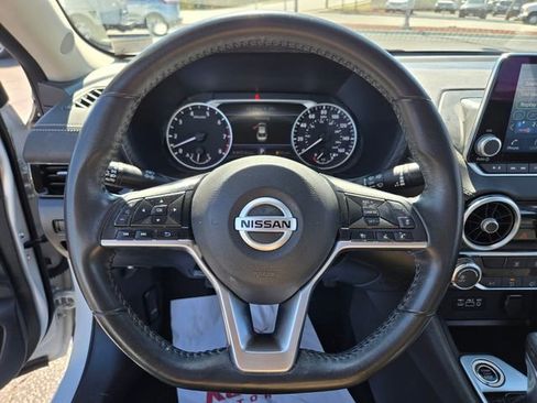 Used 2023 Nissan Sentra SV image 27