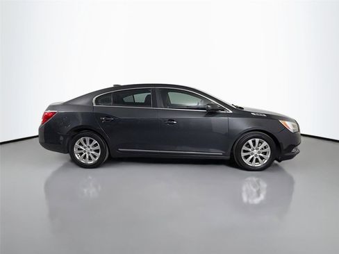 Used 2015 Buick LaCrosse FWD image 4