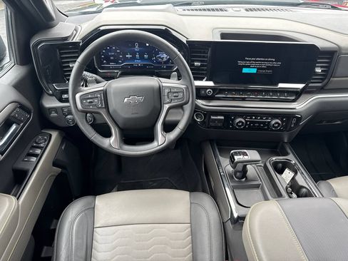 Used 2023 Chevrolet Silverado 1500 ZR2 w/ Technology Package AWD/4WD image 23