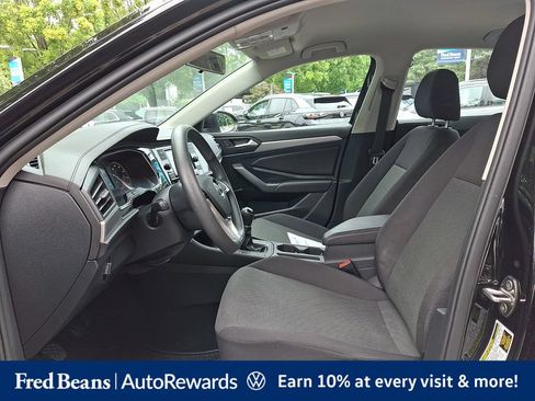 Used 2019 Volkswagen Jetta S w/ Driver Assistance Package FWD image 22