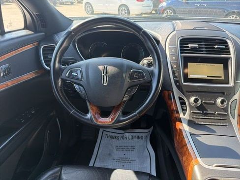 Used 2016 Lincoln MKX Reserve w/ Climate Package AWD/4WD image 24