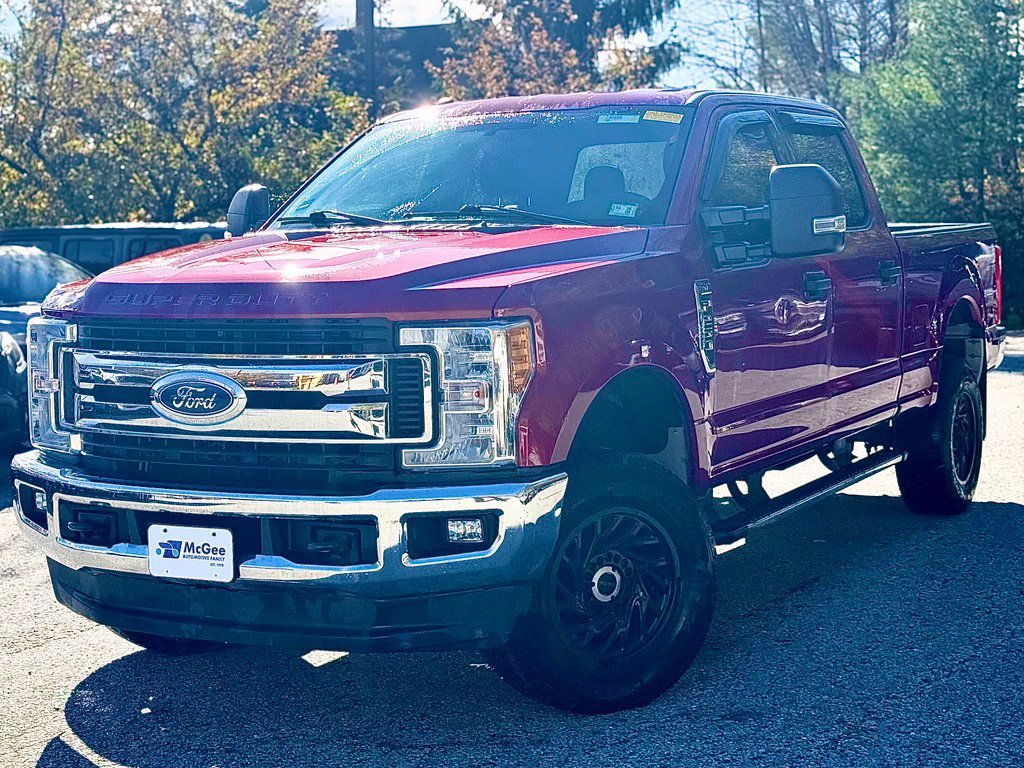 Used 2017 Ford F250 XLT w/ XLT Value Package AWD/4WD image 1