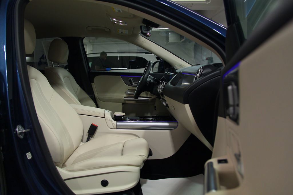 Certified 2021 Mercedes-Benz GLA 250 image 20