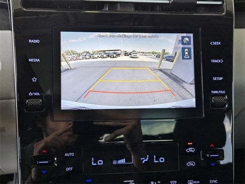 Used 2022 Hyundai Tucson SEL w/ Cargo Package image 16