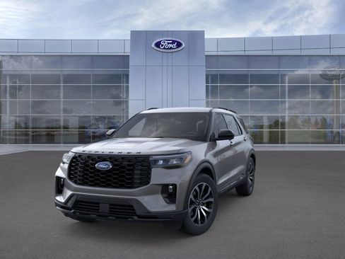 New 2026 Ford Explorer ST-Line AWD/4WD image 2