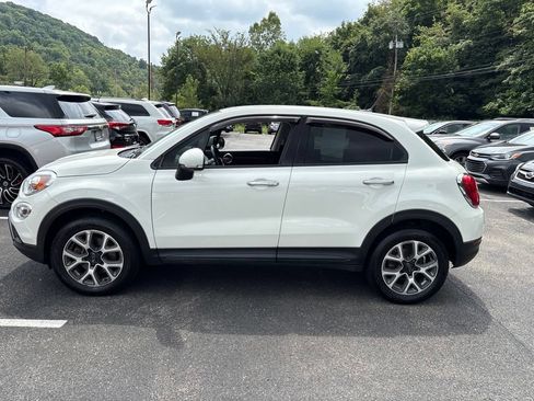 Used 2017 FIAT 500X Trekking AWD/4WD image 2