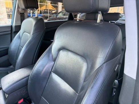 Used 2018 Hyundai Tucson SEL Plus image 9