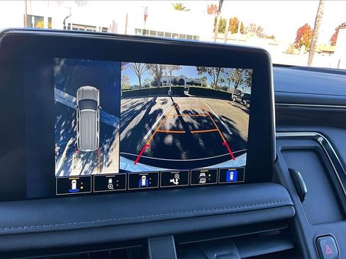 Used 2023 Chevrolet Tahoe Z71 w/ Luxury Package image 10