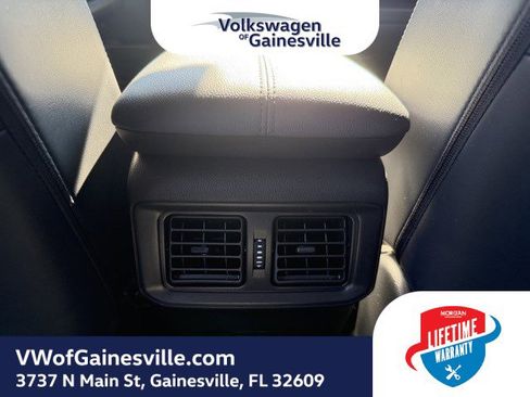 Used 2020 Toyota RAV4 Limited w/ Limited Grade Weather Package image 12