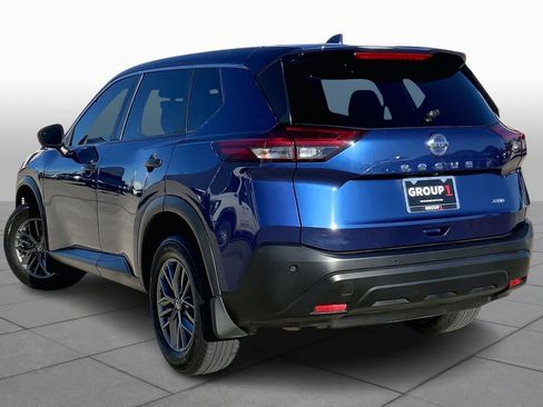 Used 2021 Nissan Rogue S image 11