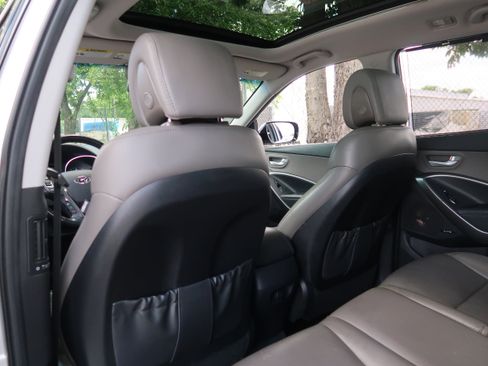 Used 2018 Hyundai Santa Fe Sport w/ 2.4L Tech Package 04 FWD image 34