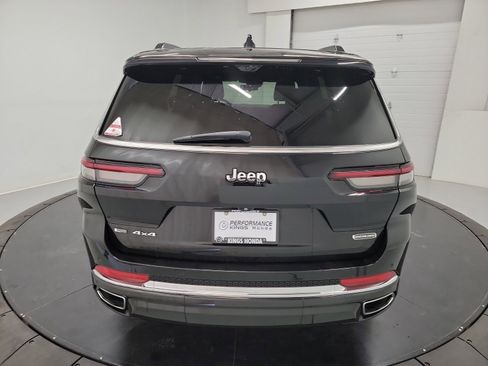 Used 2021 Jeep Grand Cherokee L Overland w/ Advanced Protech Group III AWD/4WD image 8