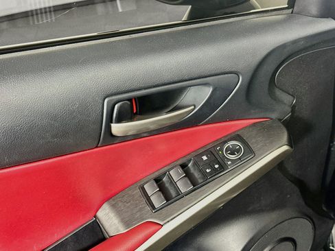Used 2019 Lexus IS 300 F Sport w/ F Sport Package RWD image 15