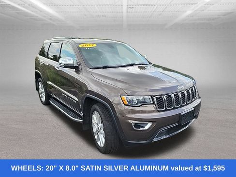 Used 2017 Jeep Grand Cherokee Limited AWD/4WD image 4