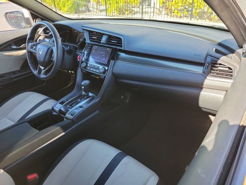 Used 2019 Honda Civic EX image 13