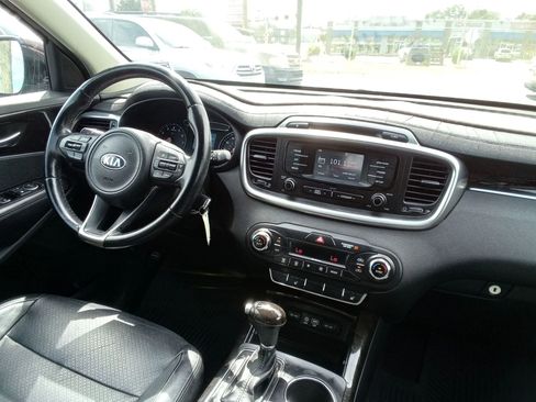 Used 2016 Kia Sorento EX FWD image 14