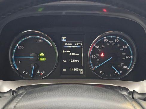 Used 2018 Toyota RAV4 XLE image 23