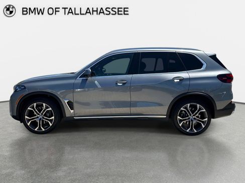 Used 2024 BMW X5 xDrive40i w/ Premium Package AWD/4WD image 8