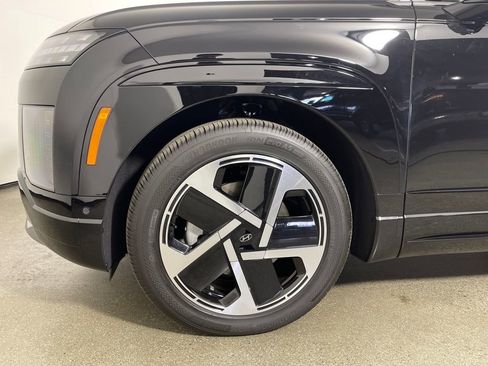 New 2026 Hyundai Ioniq 9 Limited image 11