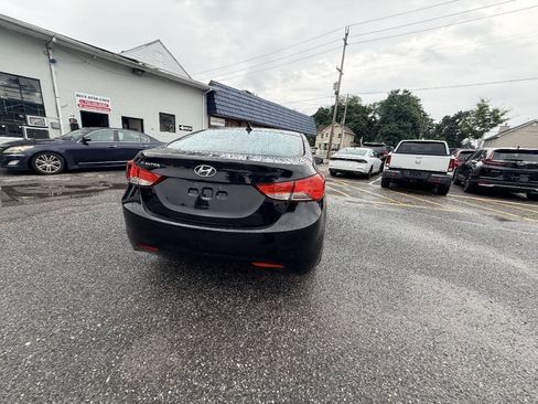 Used 2012 Hyundai Elantra GLS w/ Preferred Pkg 3 FWD image 32