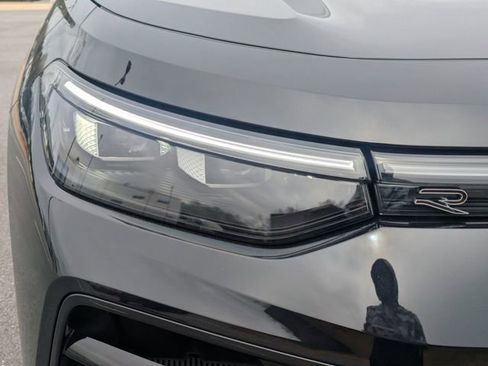 New 2026 Volkswagen Tiguan SEL R-Line AWD/4WD image 10