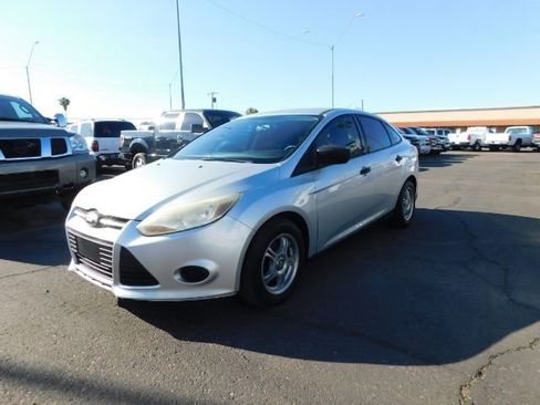 Used 2013 Ford Focus S image 3
