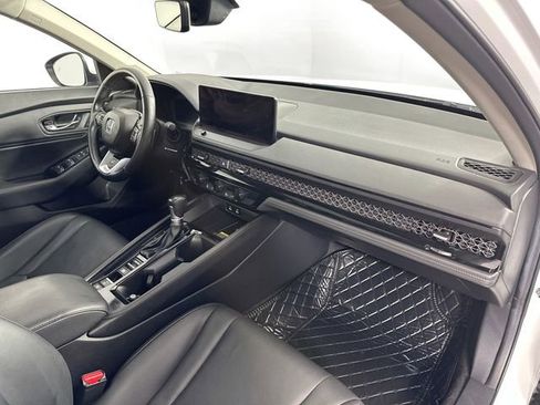 Used 2025 Honda Accord Touring image 30