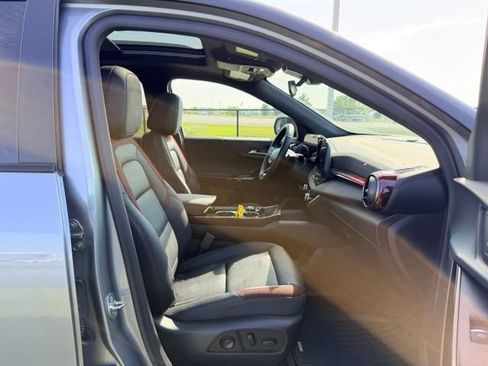 Used 2026 Chevrolet Equinox RS w/ Convenience Package III AWD/4WD image 11