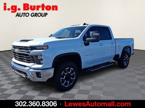 New 2025 Chevrolet Silverado 2500 LT w/ All Star Edition AWD/4WD image 2