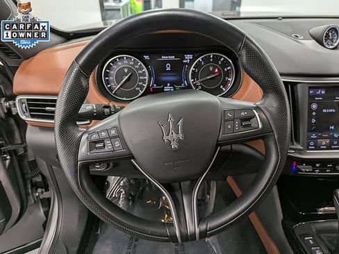 Used 2022 Maserati Levante Modena AWD/4WD image 19