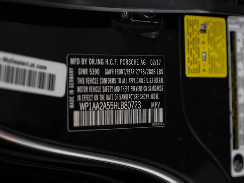 Used 2017 Porsche Macan image 65