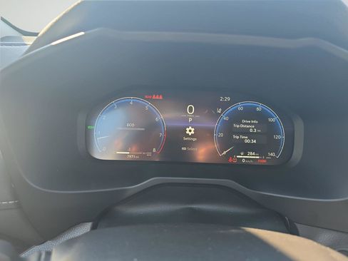 Used 2025 Toyota RAV4 Limited w/ Advanced Technology Package AWD/4WD image 12