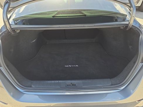 Certified 2025 Nissan Sentra S FWD image 10