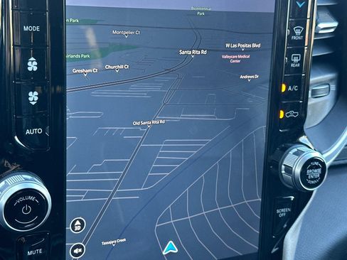 Used 2024 RAM 2500 Laramie image 24