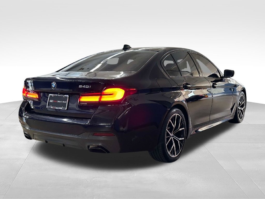 Used 2021 BMW 540i xDrive w/ M Sport Package AWD/4WD image 10