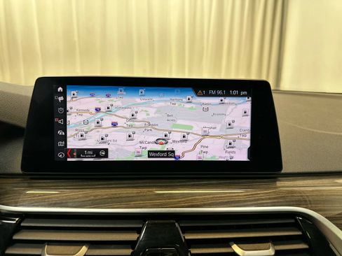 Used 2019 BMW 530i xDrive w/ Convenience Package image 15