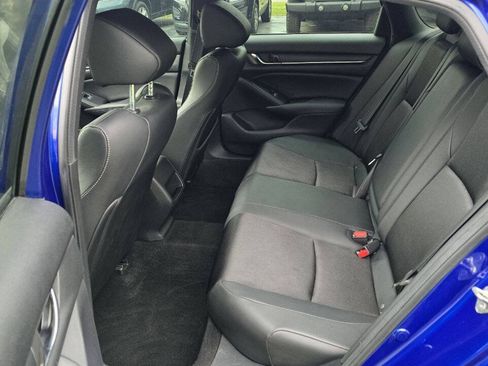 Used 2019 Honda Accord Sport image 11