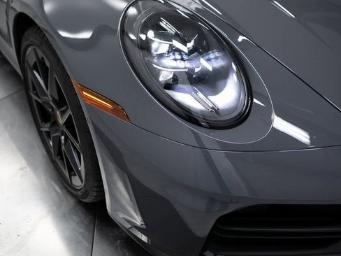 Certified 2025 Porsche 911 Carrera image 12