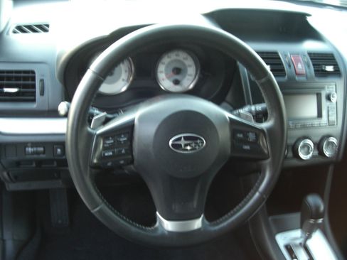 Used 2012 Subaru Impreza 2.0i Sport Limited image 5