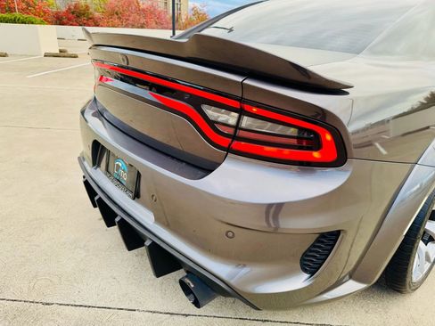 Used 2017 Dodge Charger R/T w/ Driver Confidence Group image 24