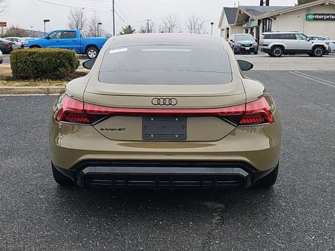 Used 2023 Audi e-tron GT Prestige w/ Prestige Package image 13